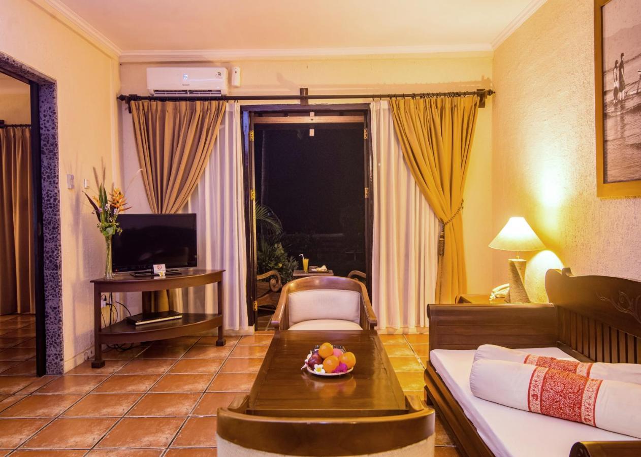 Nugraha Lovina Seaview Resort & Spa Екстериор снимка
