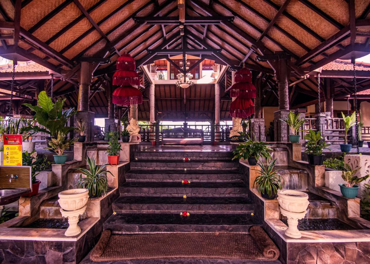 Nugraha Lovina Seaview Resort & Spa Екстериор снимка