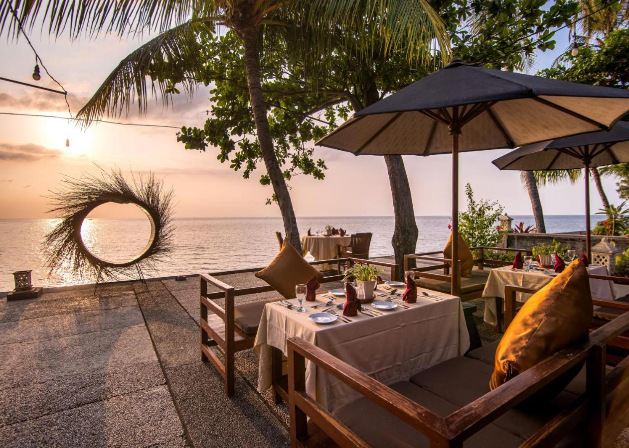 Nugraha Lovina Seaview Resort & Spa Екстериор снимка