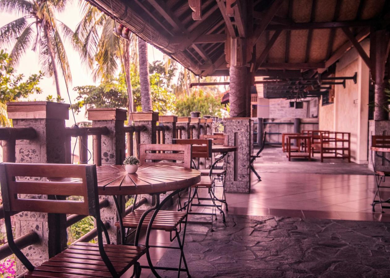 Nugraha Lovina Seaview Resort & Spa Екстериор снимка