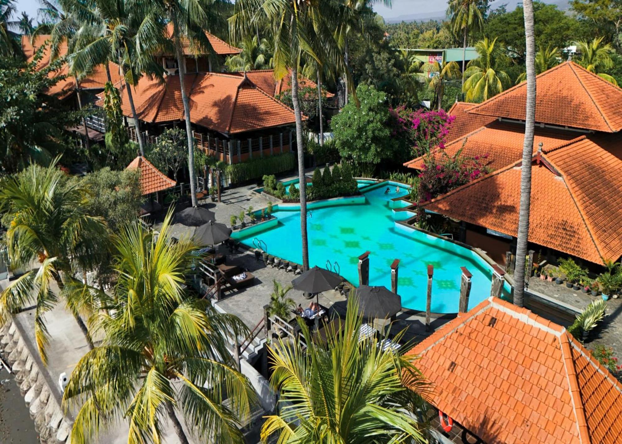 Nugraha Lovina Seaview Resort & Spa Екстериор снимка